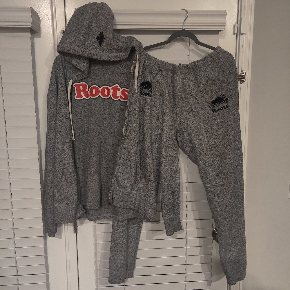 Roots Jogging Set
